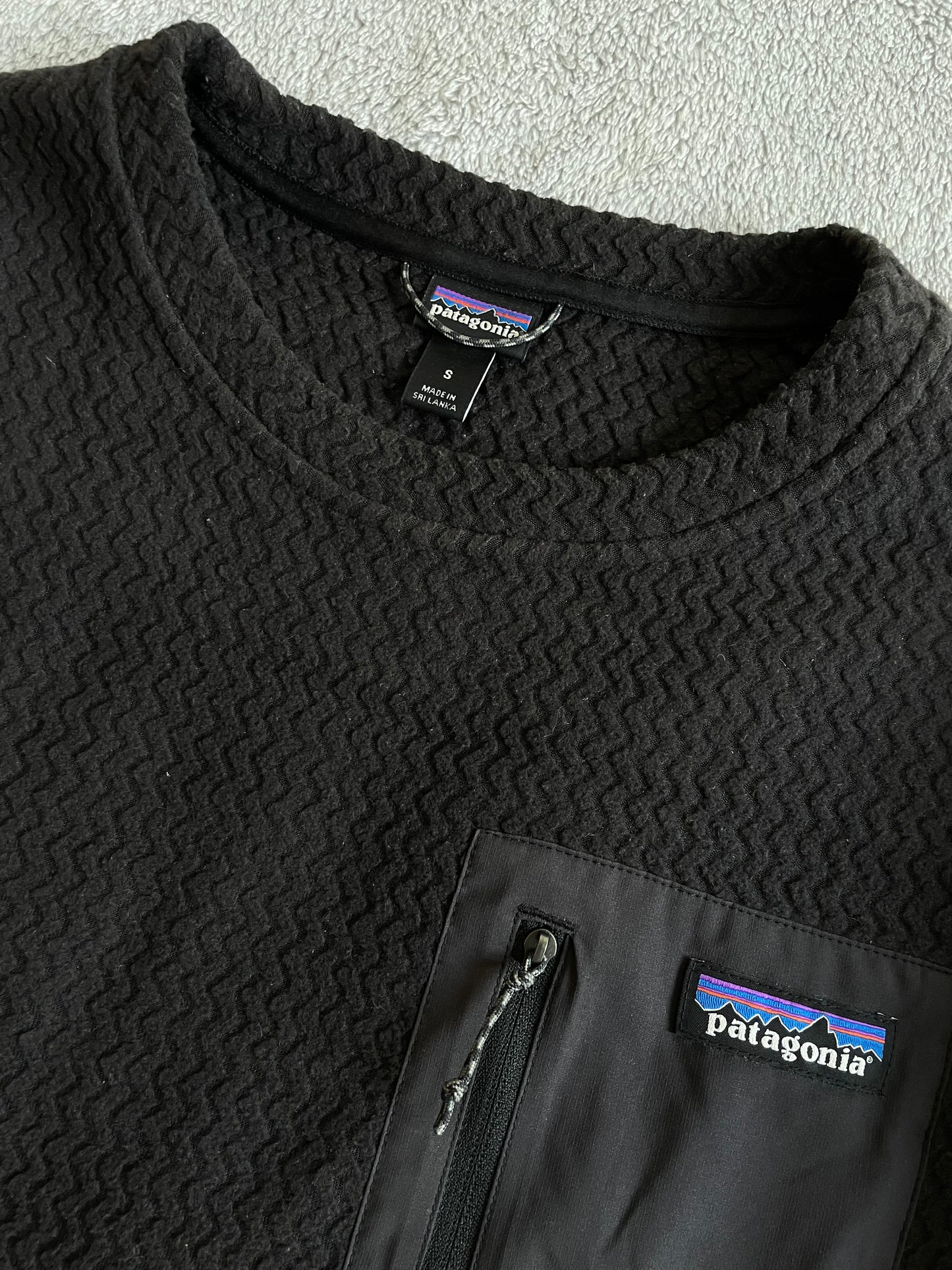 Patagonia R1 air fleece